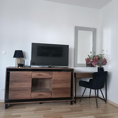 Apartament Paderewskiego 1 Zielonka  Exteriér fotografie